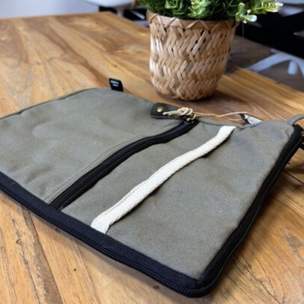 Canvas Tablet Pouch - Olive - MVB STUDIO STORE 