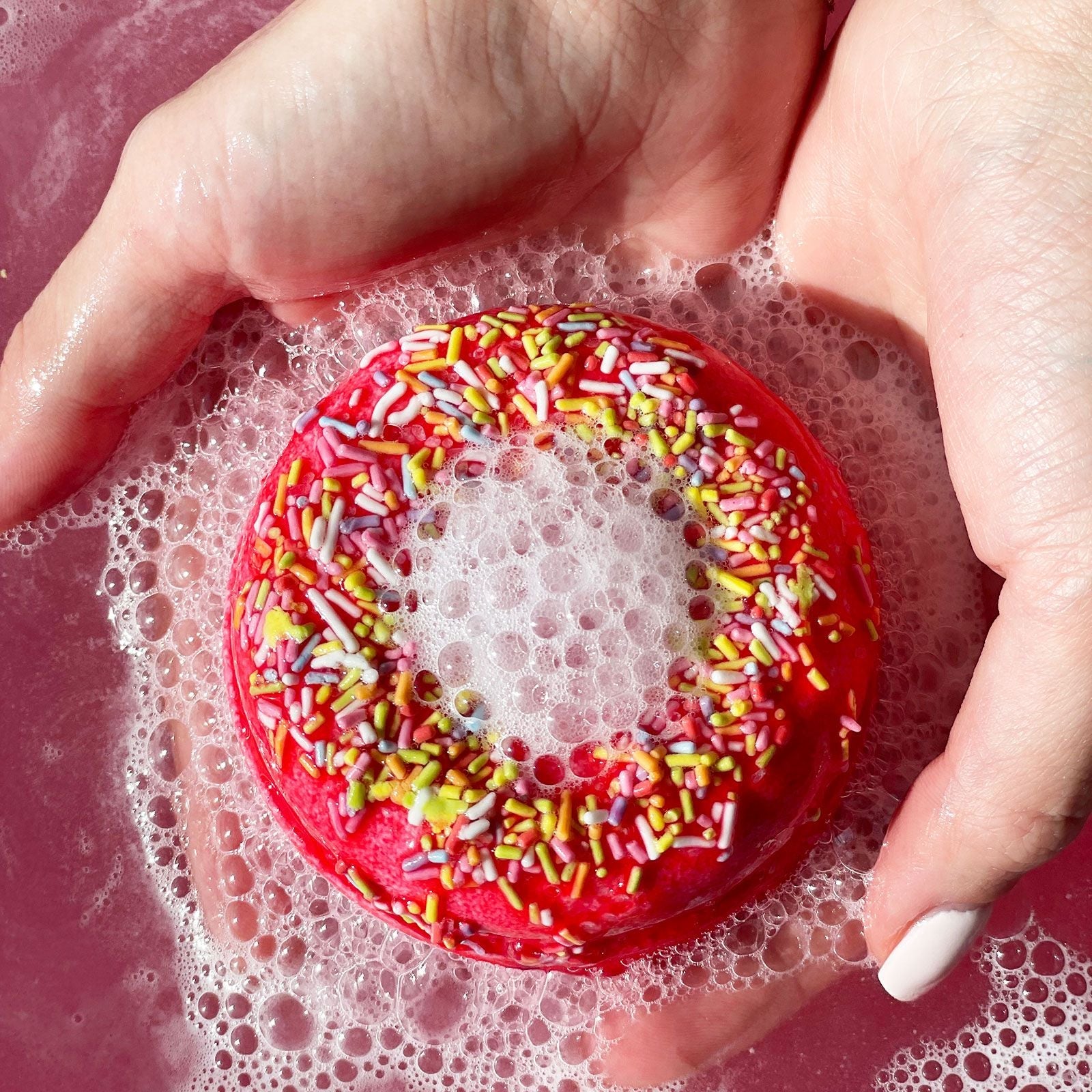 Strawberry & Banana Bath Donuts AW Dropship UK